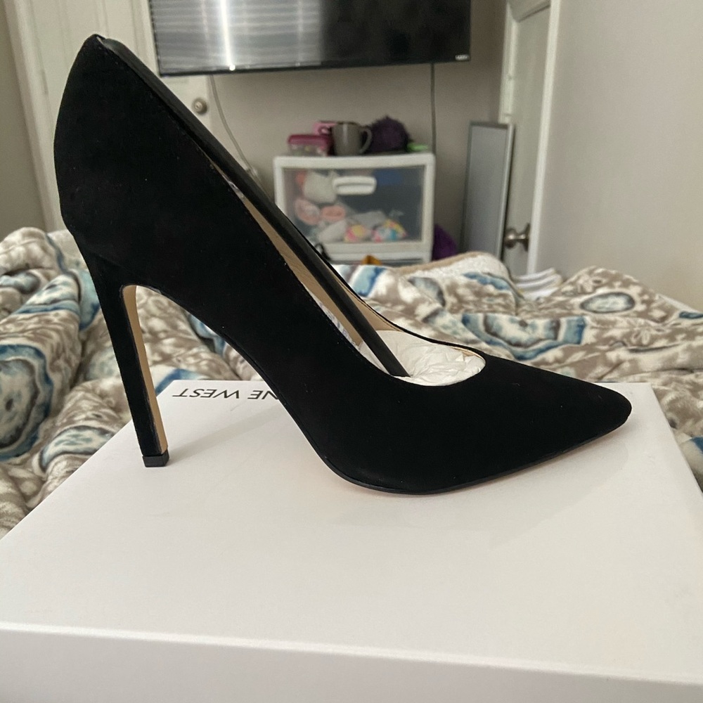 Nine West Pumps